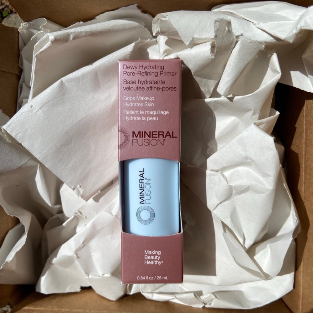 New Mineral Fusion Dewy Hydrating Pore Refining Primer